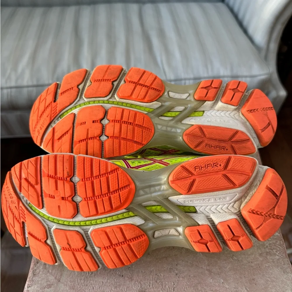 ASICS GT-2000 run-in shoe - size 6 1/2 - GUC - Picture 5 of 11